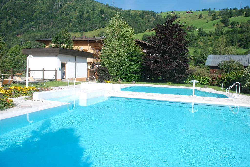 Hotel-Gasthof "Zur Muehle" Kaprun Dış mekan fotoğraf