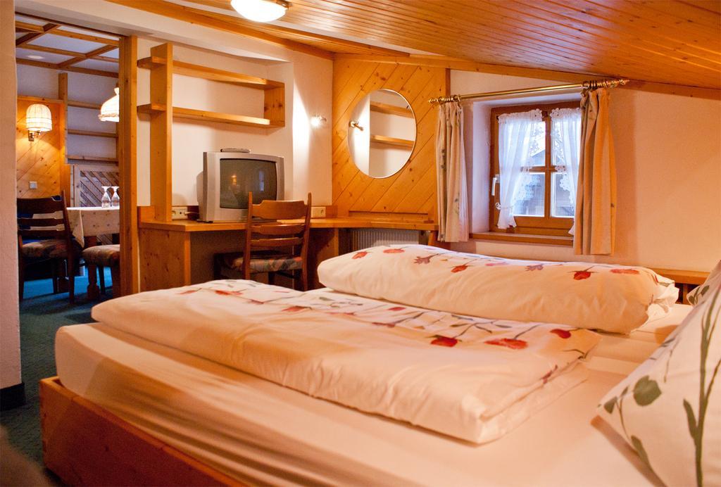 Hotel-Gasthof "Zur Muehle" Kaprun Dış mekan fotoğraf